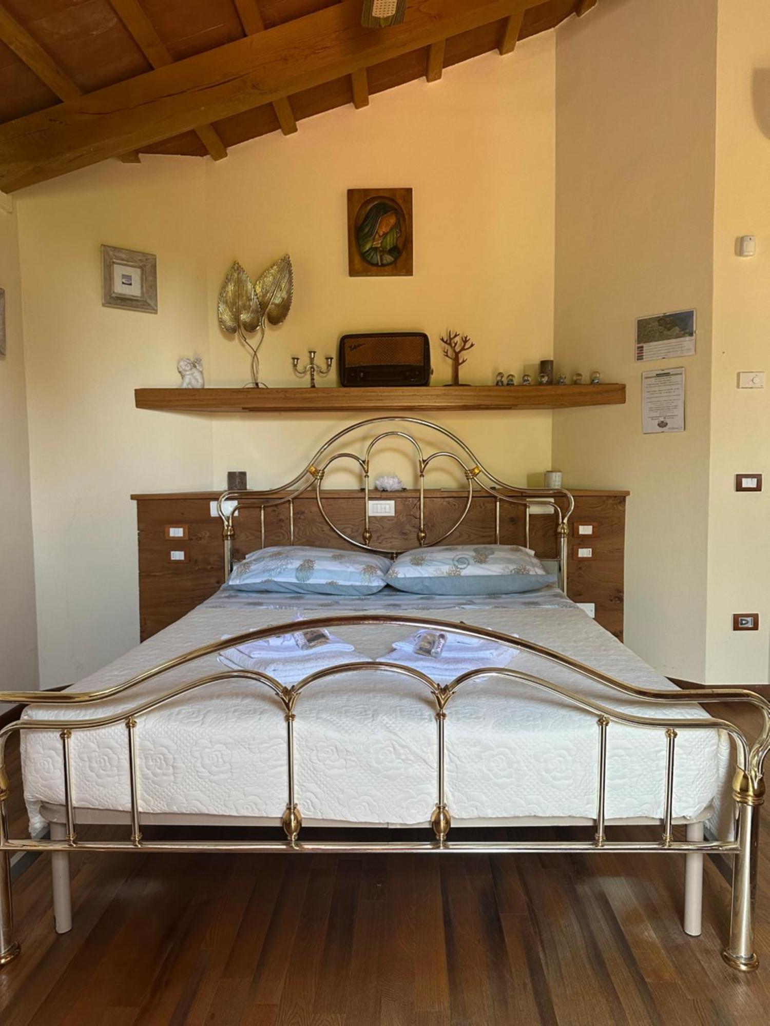 Ca' Dei Gelsi B & B Coriano Exterior foto